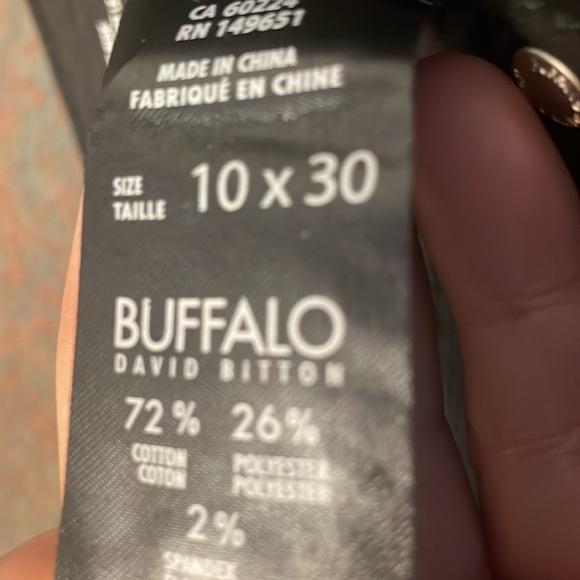 Women’s Buffalo mid-rise, straight leg, stretch pants - Picture 3 of 3